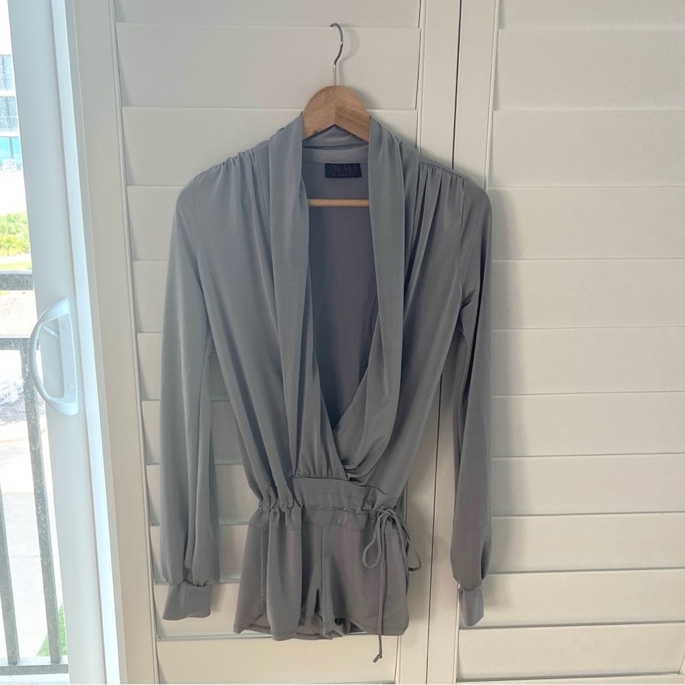 Hot Miami Styles Silver Sheen Long Sleeve Romper